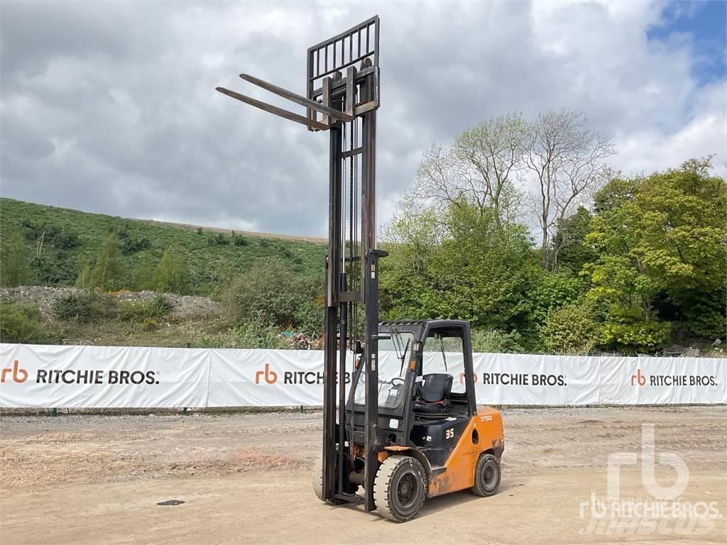 Hangcha XF35D Stivuitor diesel