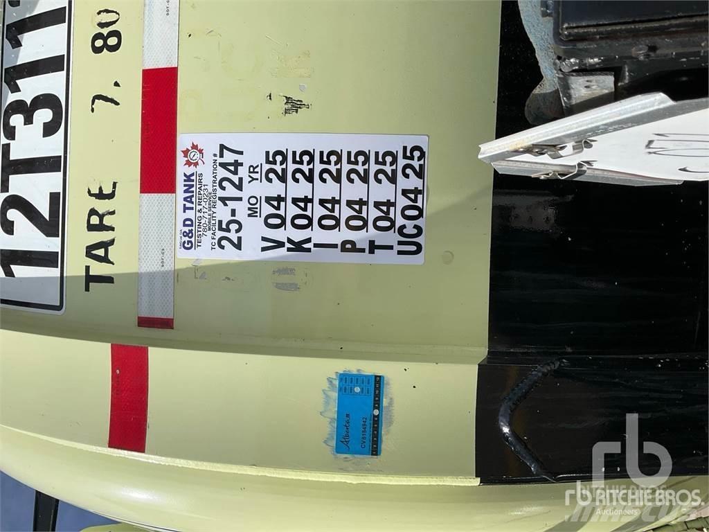 Heil TC407 Remorci Cisterne