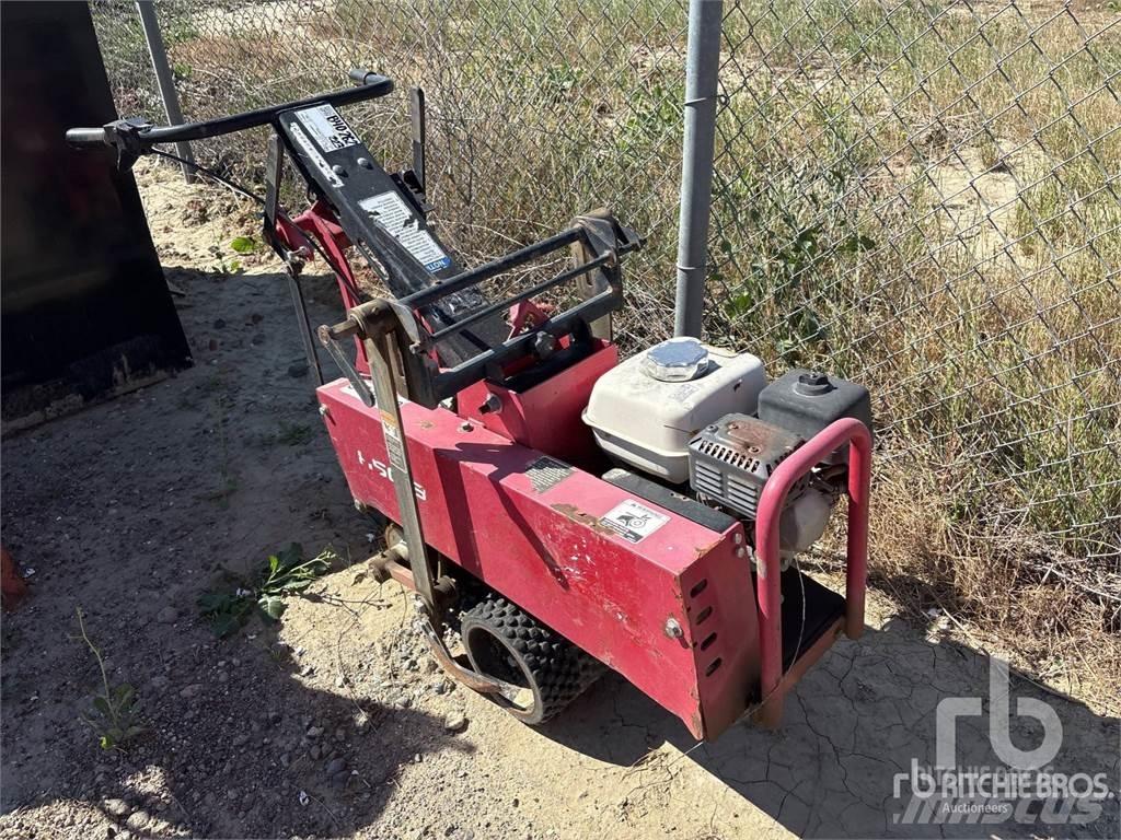  HSC-18 Tractoare pe doua roti si cultivatoare