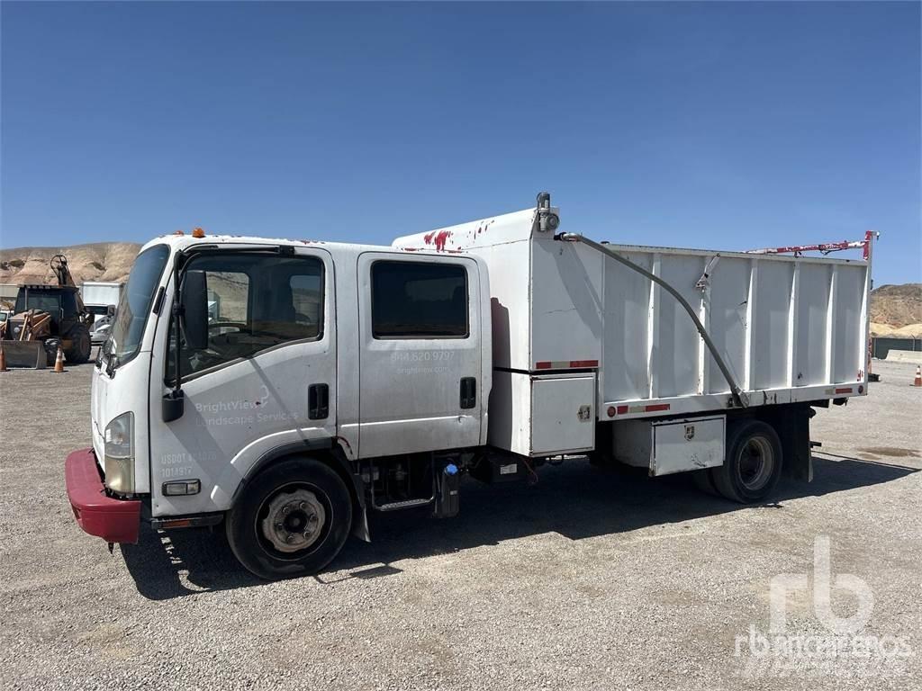 Isuzu NQR Camioane platforma/prelata