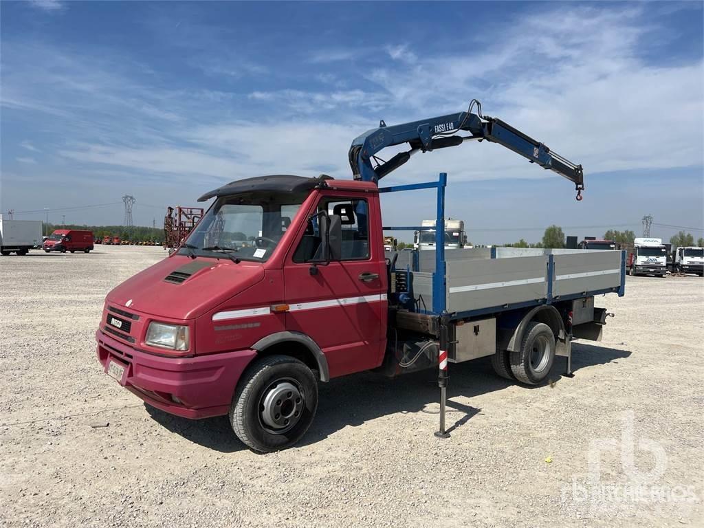 Iveco 59E12 Camioane cu macara