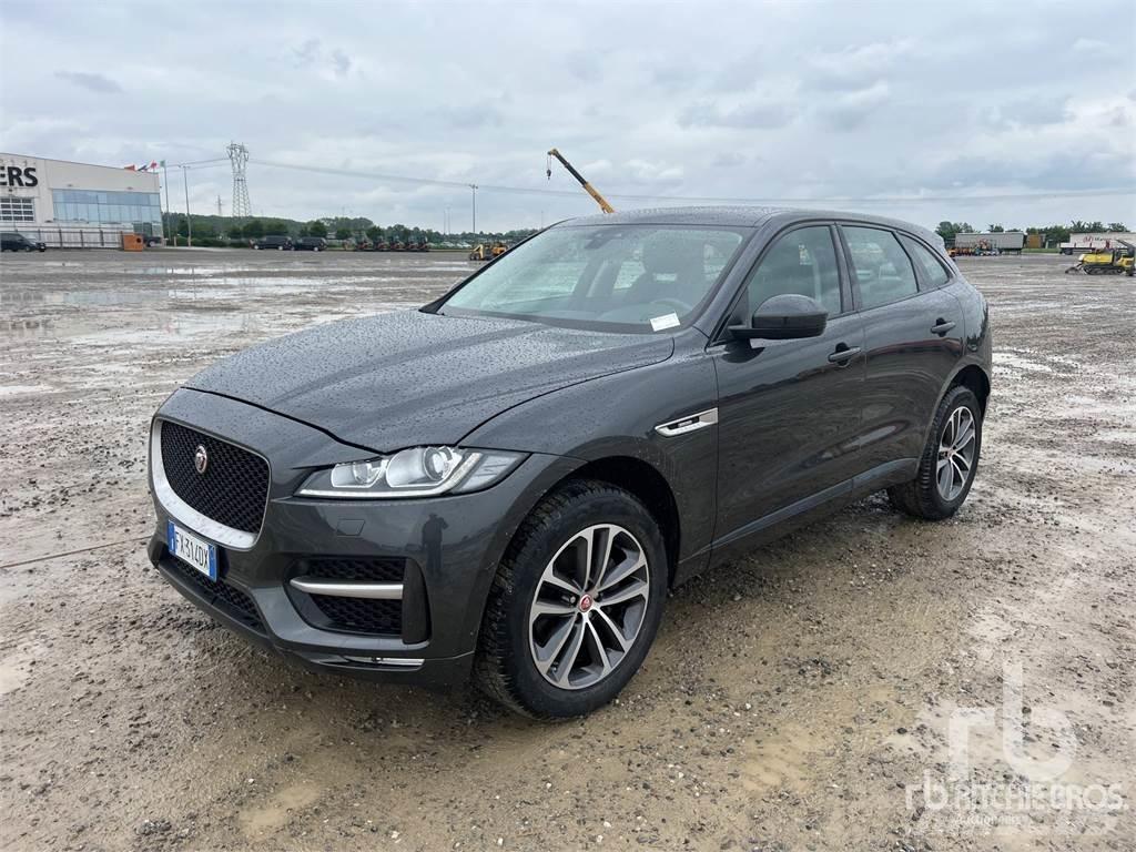 Jaguar F-PACE Pick up/Platou