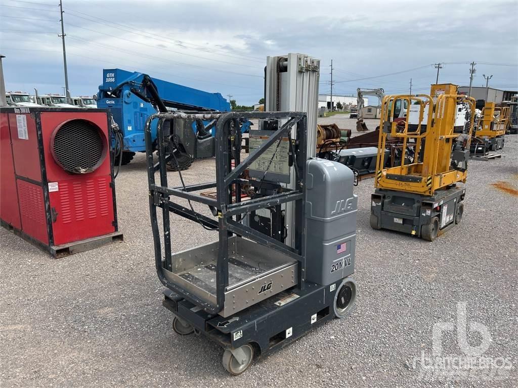JLG 20MVL Nacele cu brat articulat