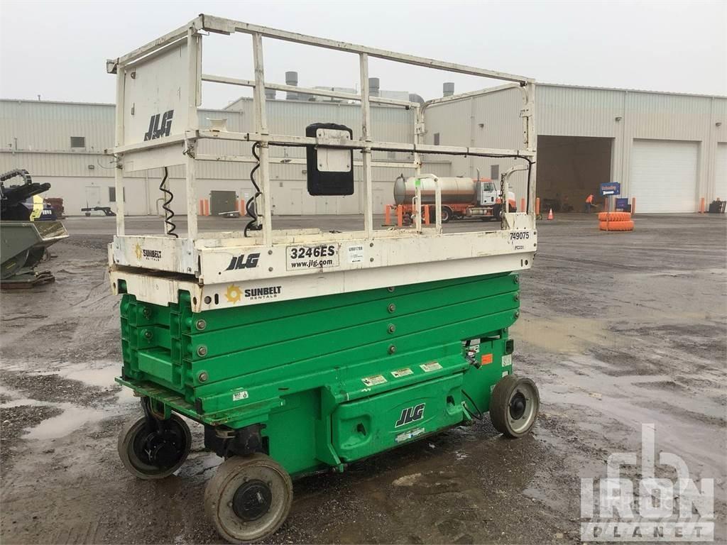 JLG 3246ES Platforme foarfeca