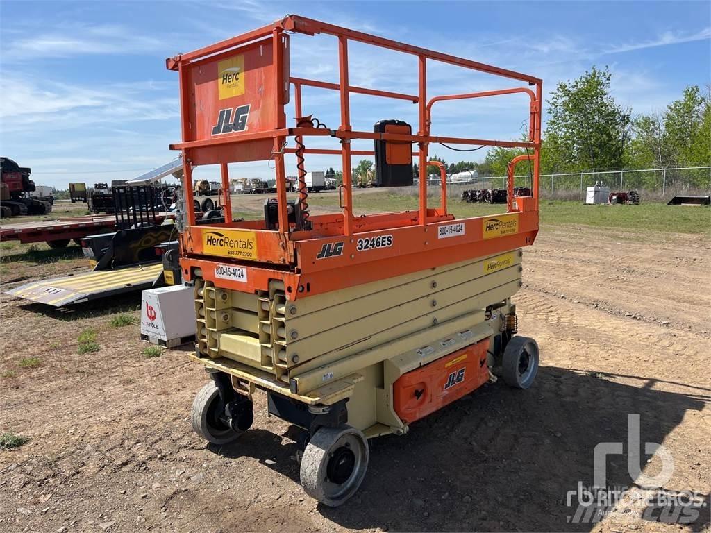 JLG 3246ES Platforme foarfeca