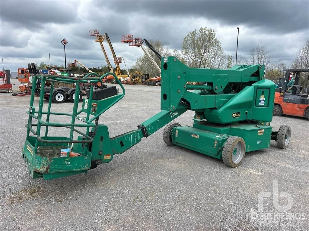 JLG 40 Nacele cu brat articulat