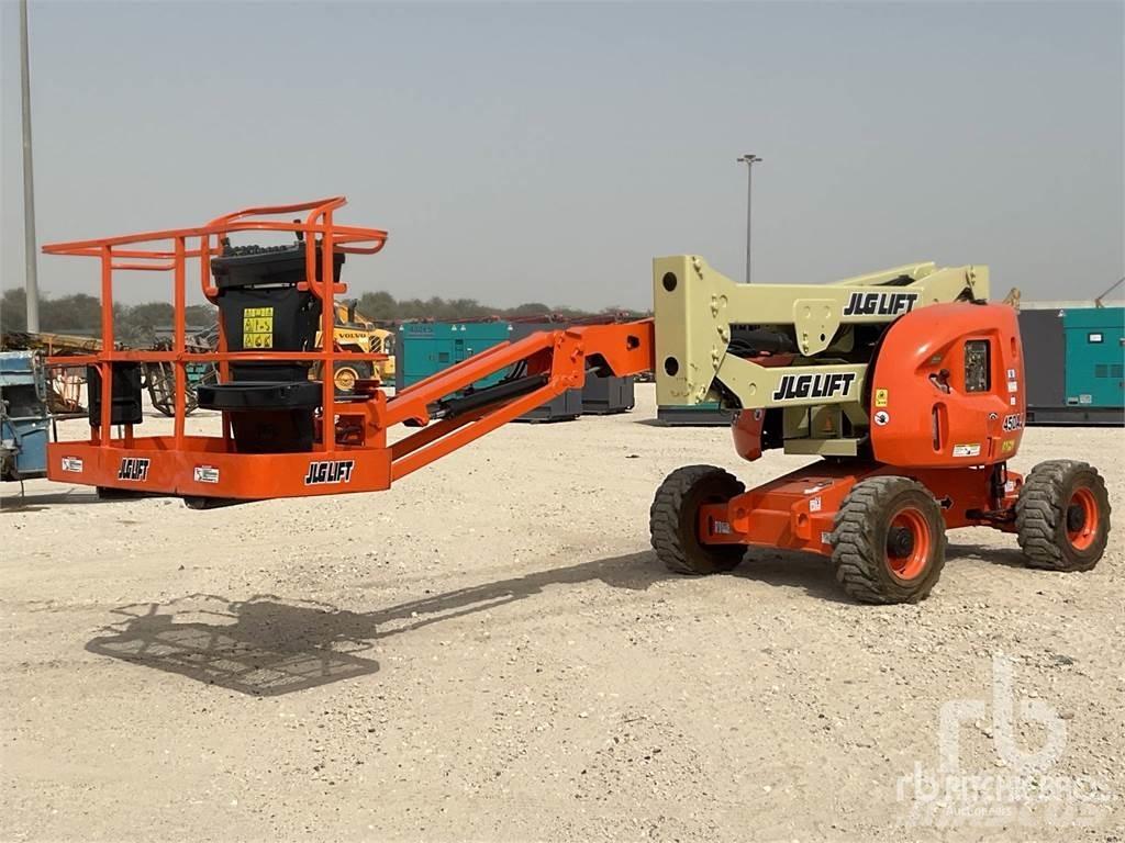 JLG 450AJ Nacele cu brat articulat