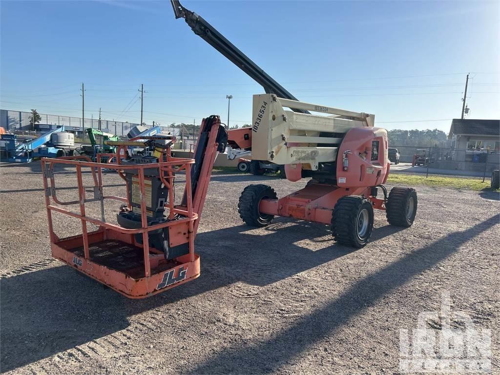 JLG 450AJ Nacele cu brat articulat