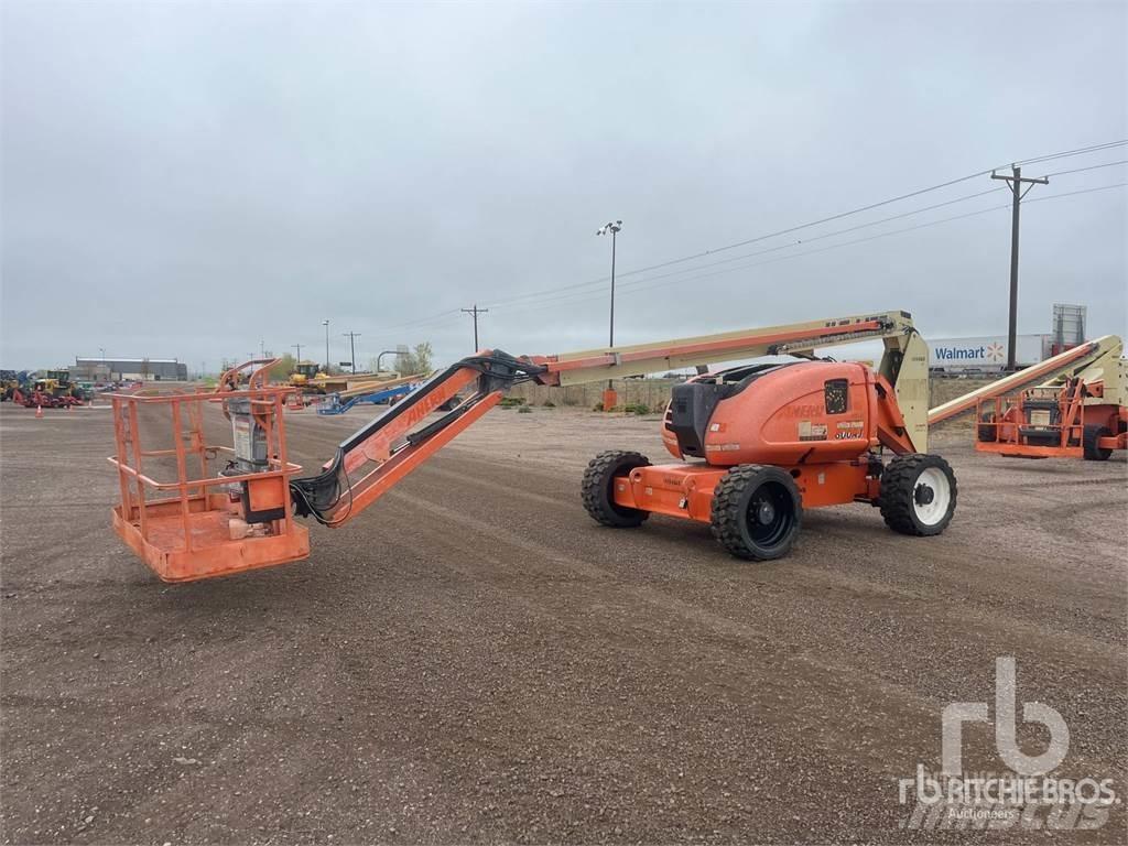 JLG 600AJ Nacele cu brat articulat