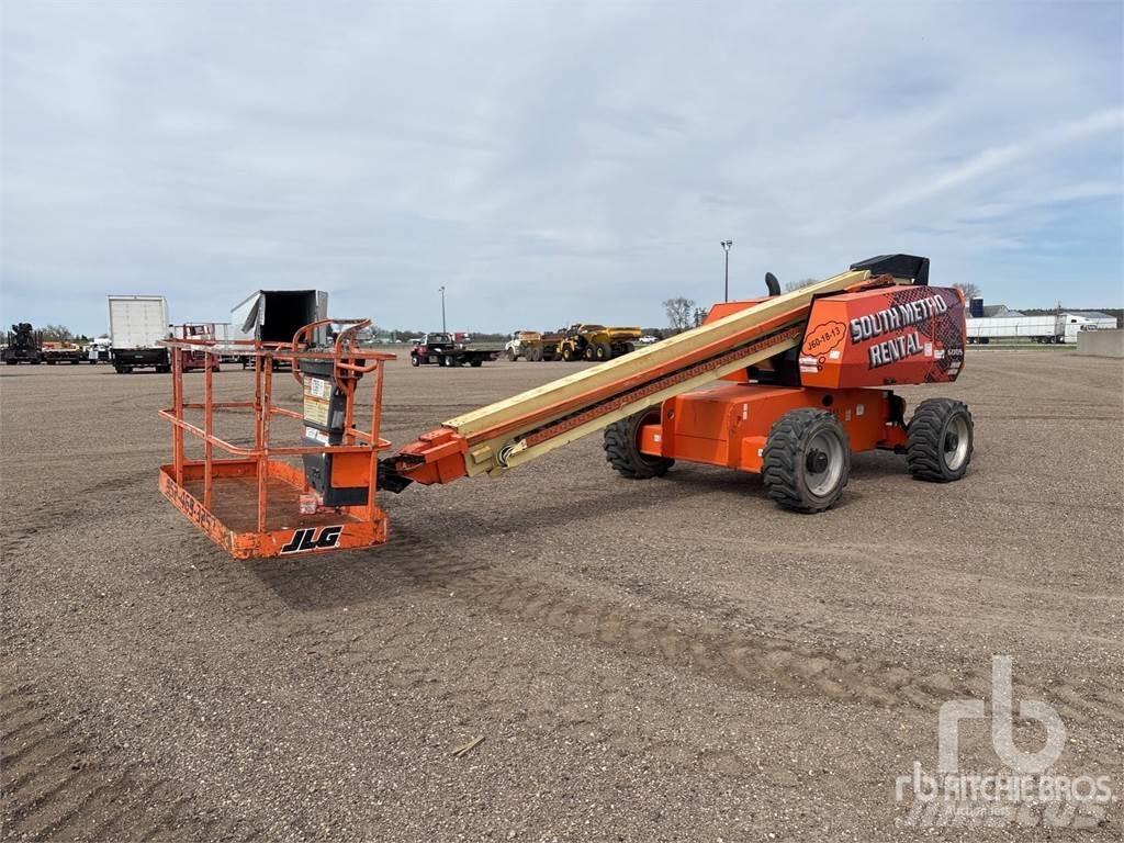 JLG 600S Nacele cu brat articulat