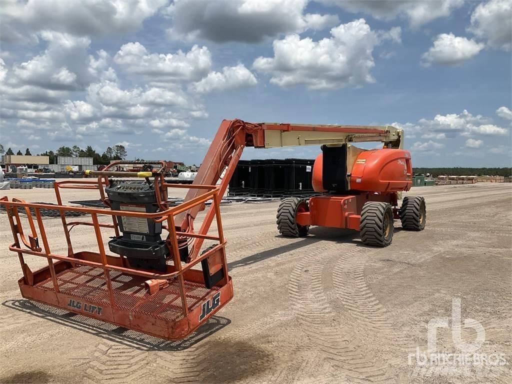 JLG 800 AJ Nacele cu brat articulat