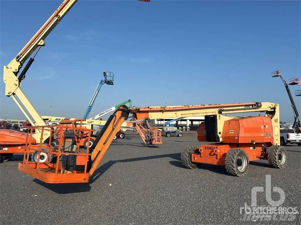 JLG 800 AJ Nacele cu brat articulat
