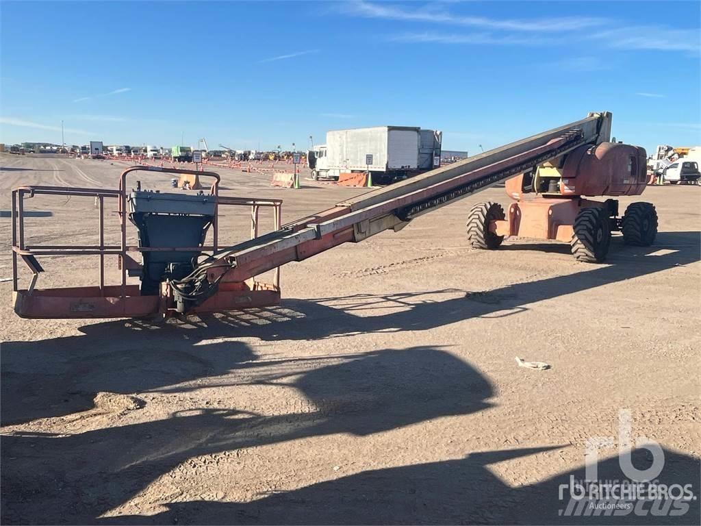 JLG 800S Nacele cu brat articulat