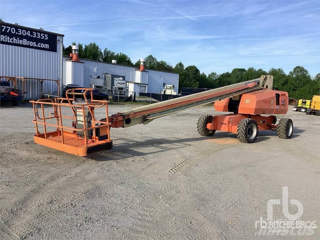 JLG 800S Nacele cu brat articulat