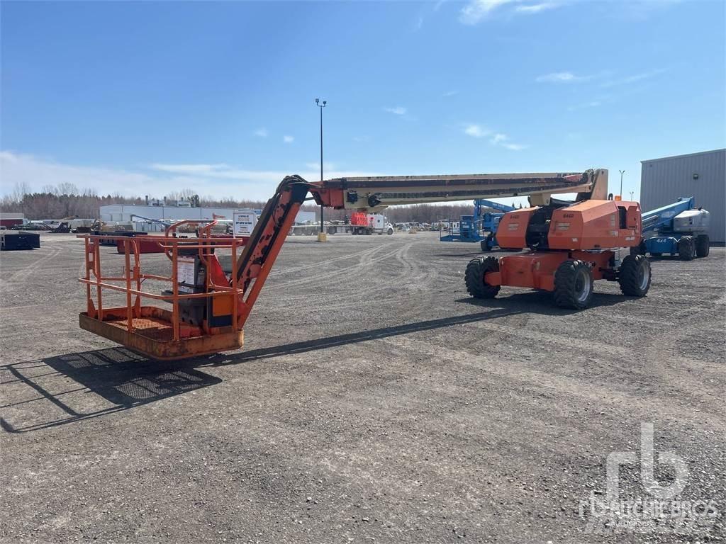 JLG 860SJ Nacele cu brat articulat