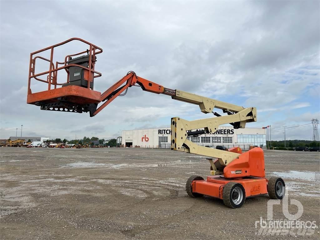 JLG E450AJ Nacele cu brat articulat