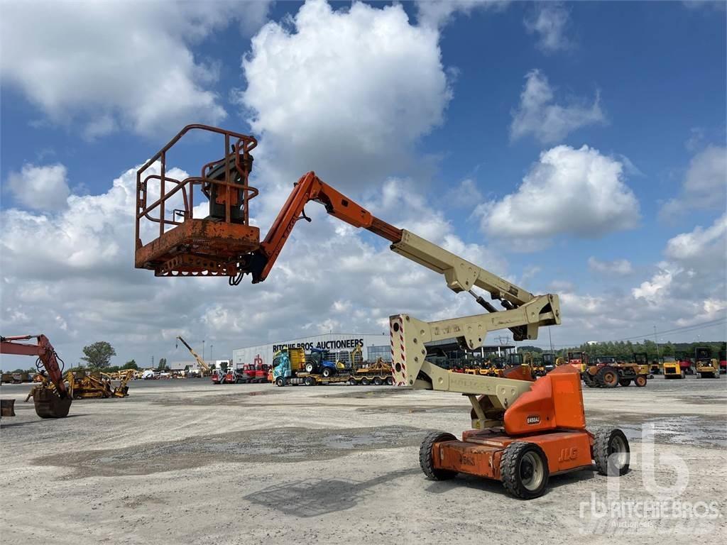 JLG E450AJ Nacele cu brat articulat