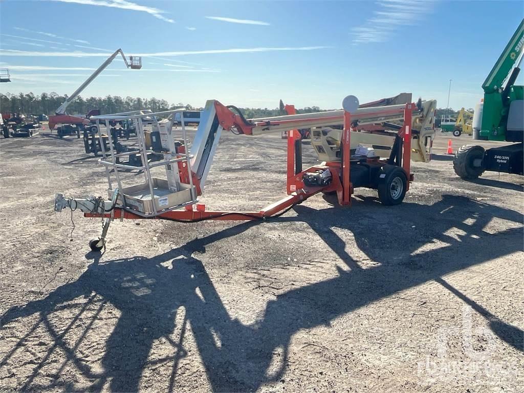 JLG T500J Nacele cu brat articulat
