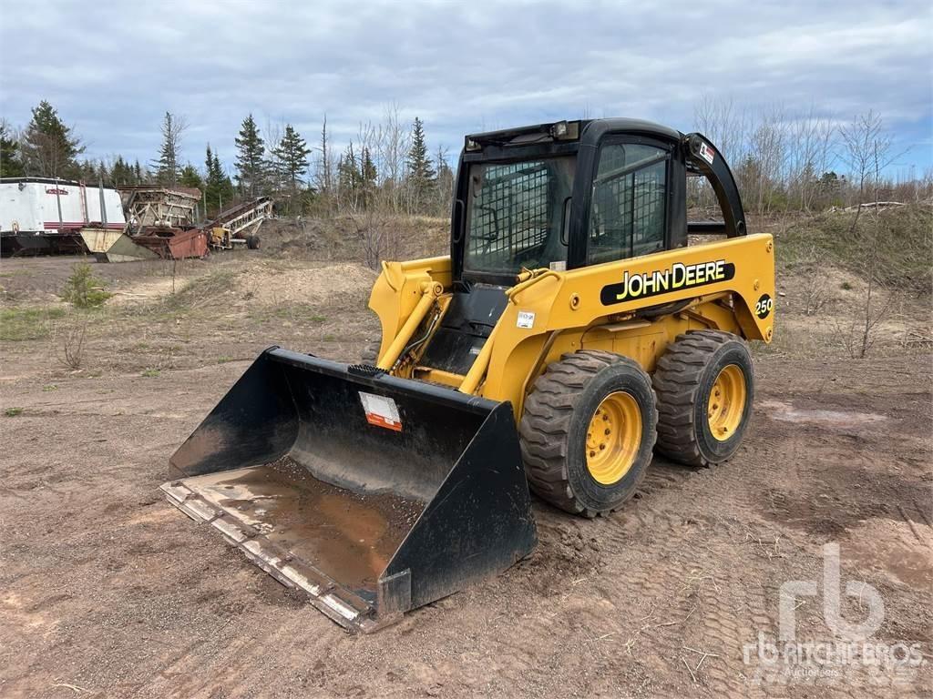John Deere 250 Mini incarcator