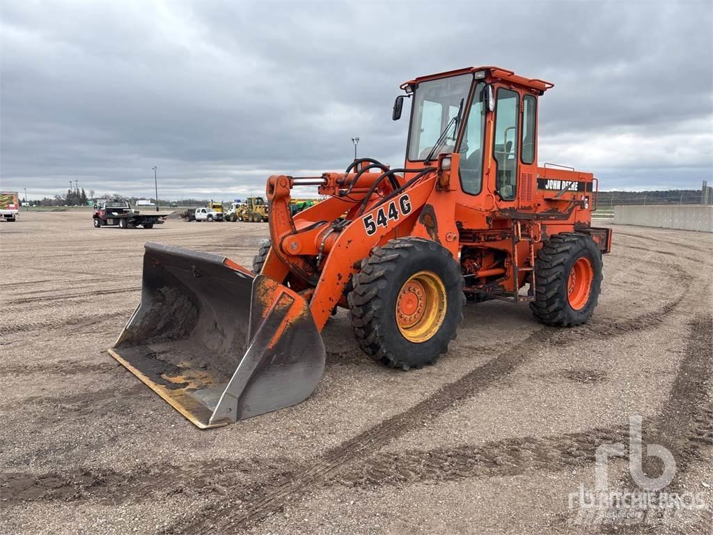 John Deere 544G Incarcator pe pneuri