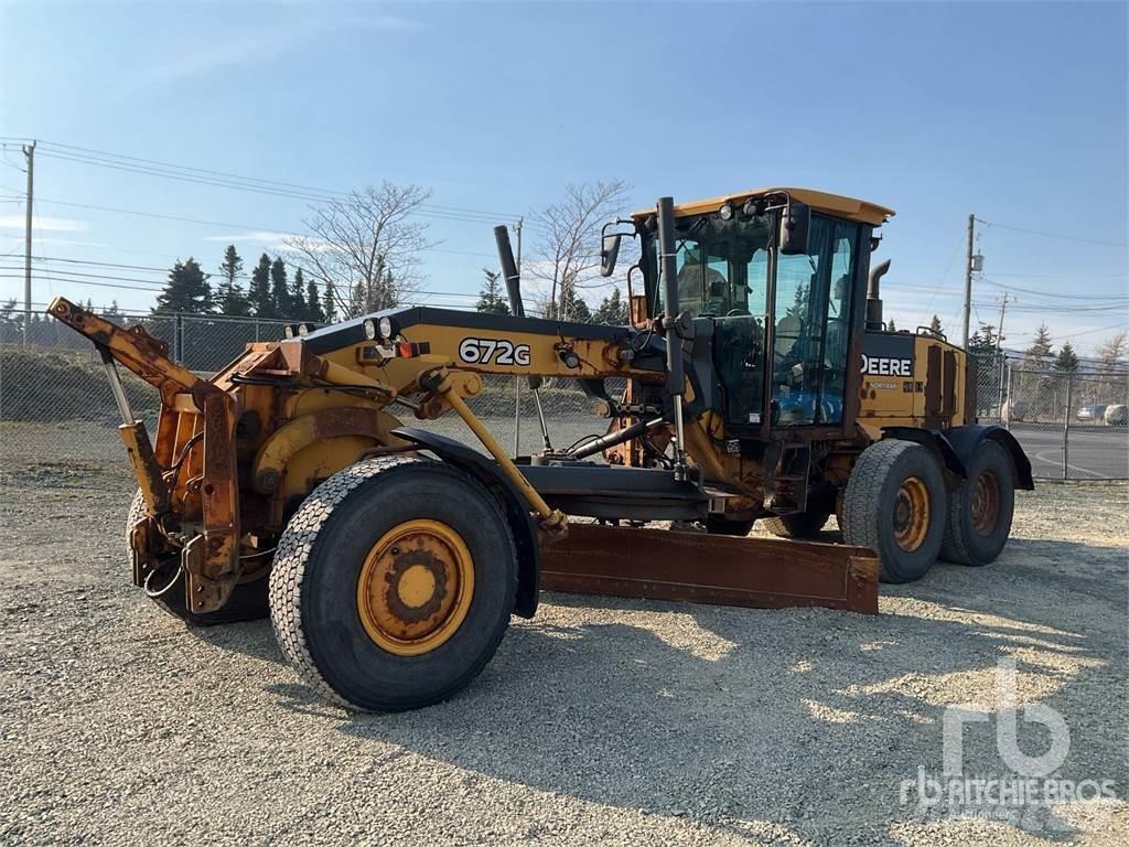 John Deere 672G Gredere