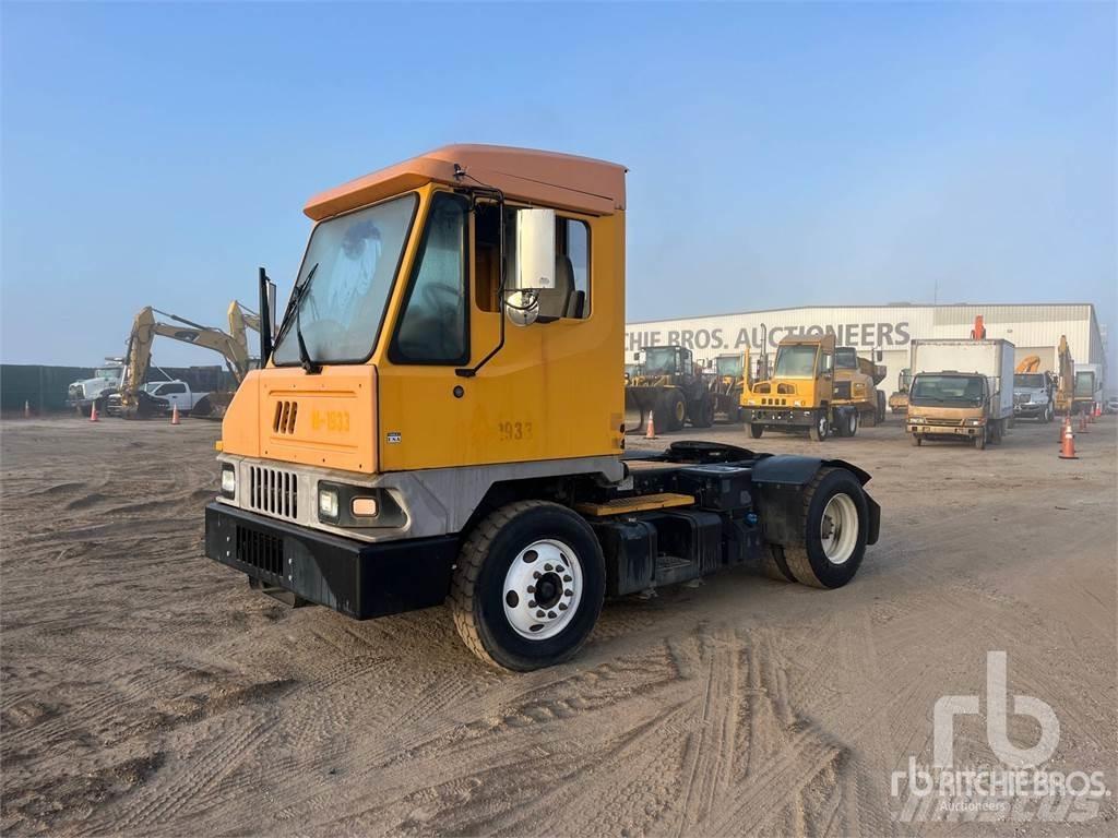 Kalmar T2 Autotractoare