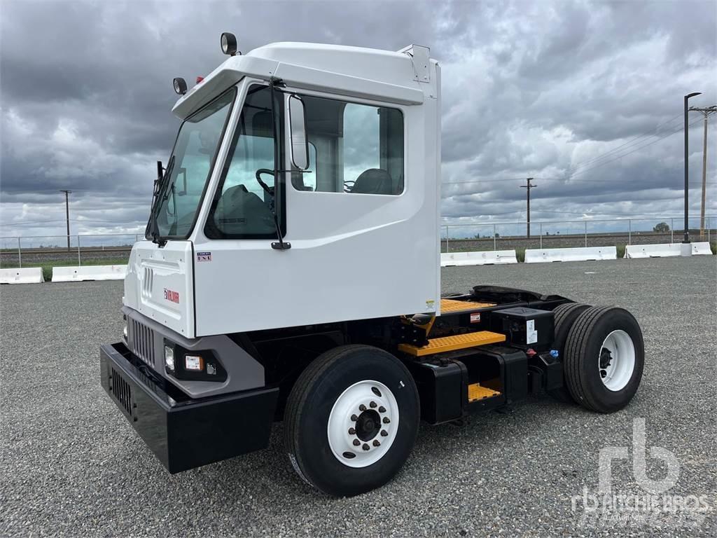 Kalmar T2 Autotractoare