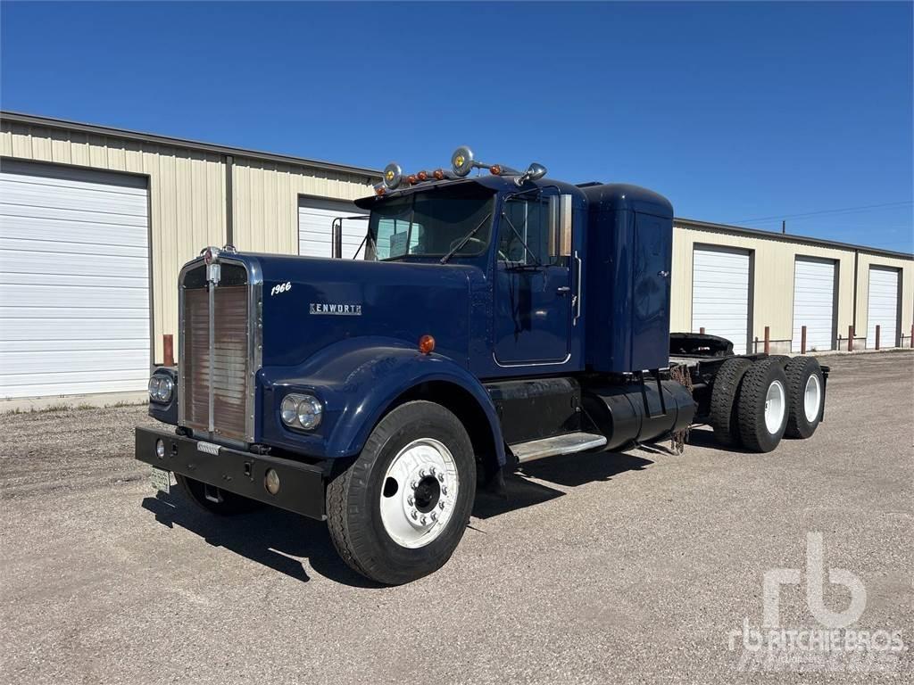 Kenworth CC25 Autotractoare