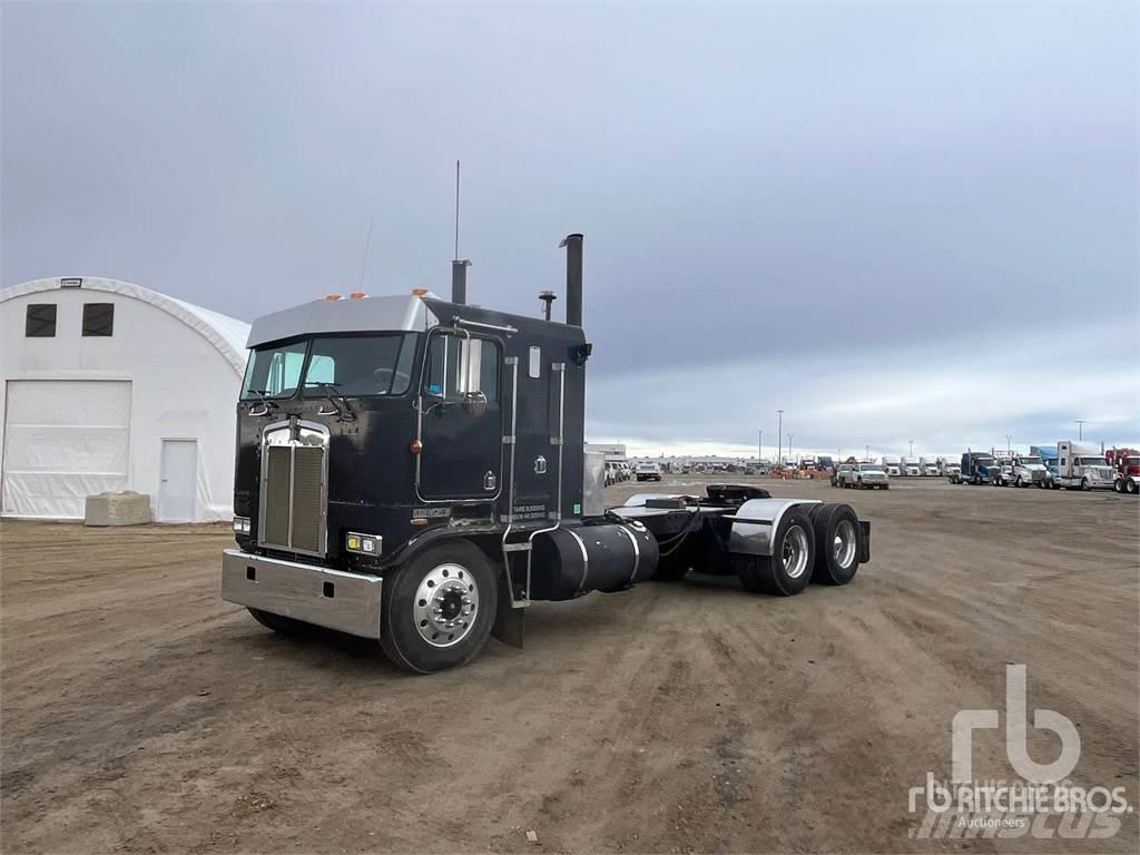 Kenworth K100 Autotractoare