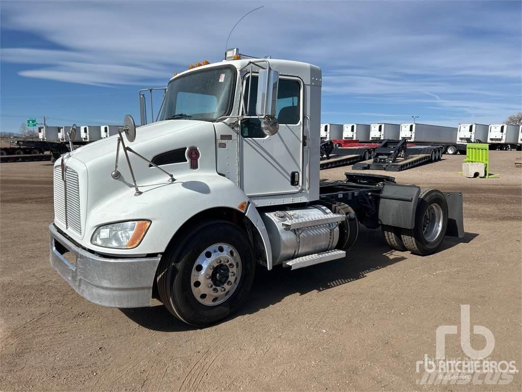 Kenworth T370 Autotractoare