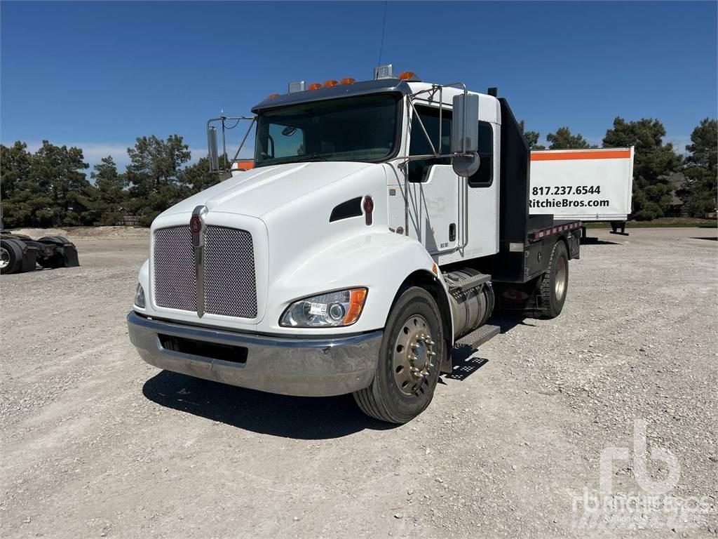 Kenworth T370 Camioane platforma/prelata