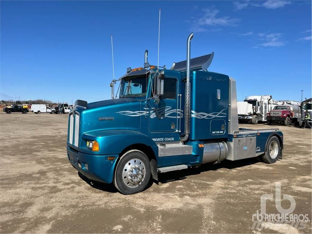 Kenworth T400A Autotractoare