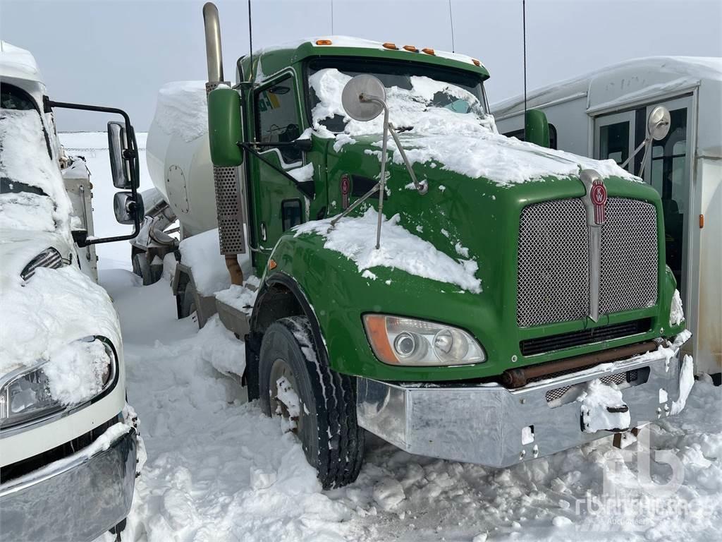 Kenworth T440 Betoniera