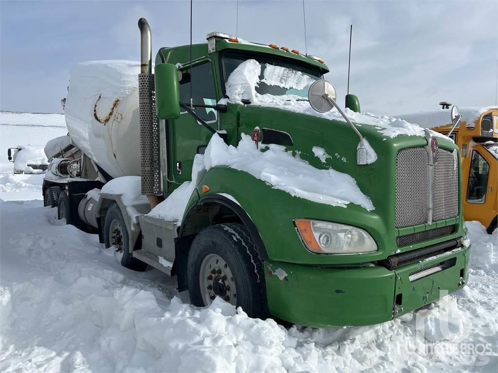 Kenworth T440 Betoniera