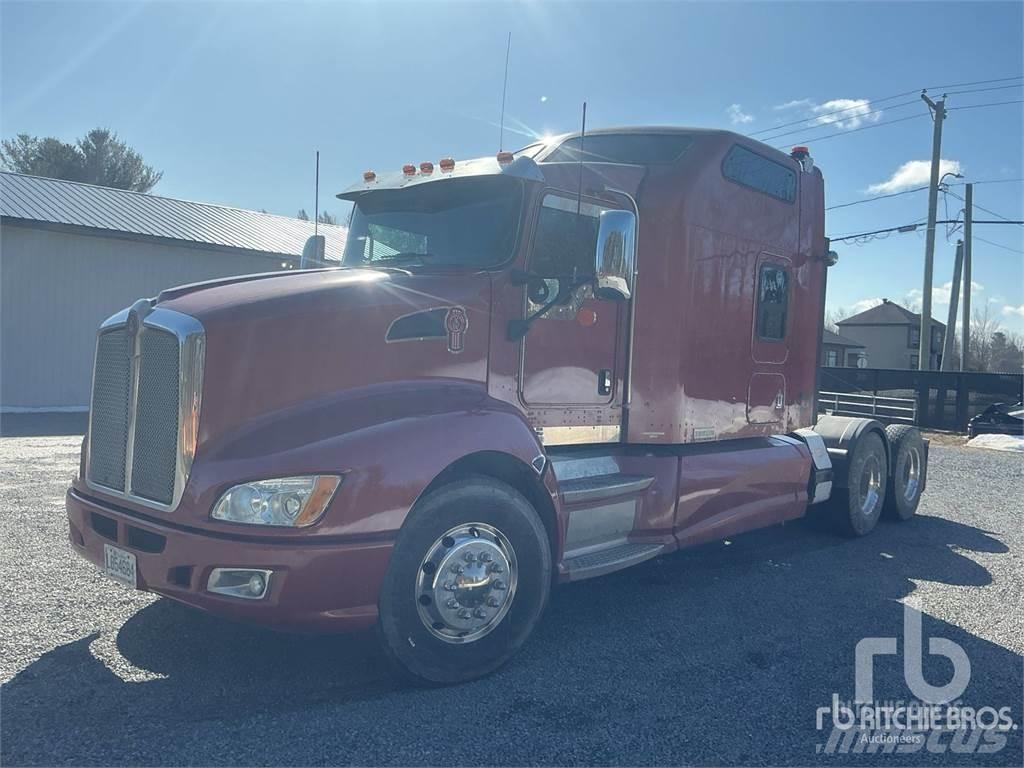 Kenworth T660 Autotractoare