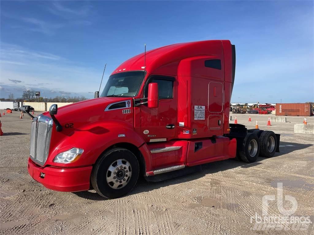 Kenworth T680 Autotractoare
