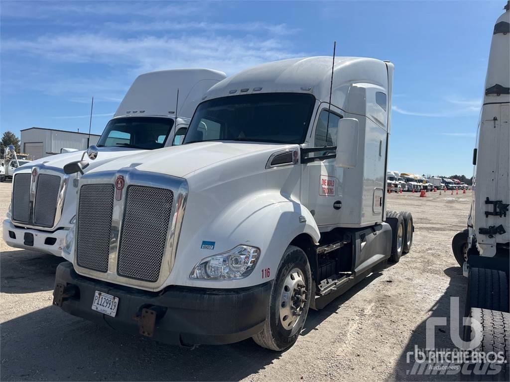 Kenworth T680 Autotractoare