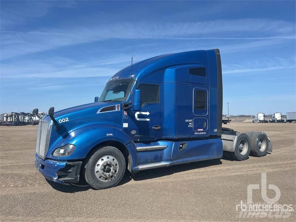 Kenworth T680 Autotractoare