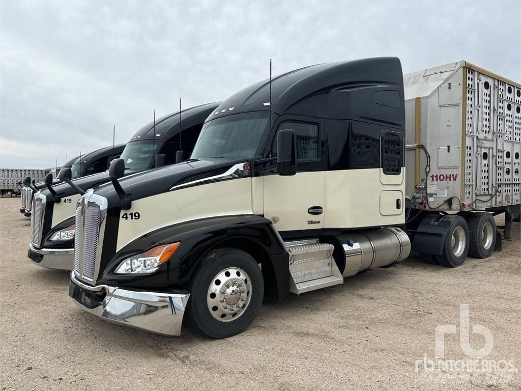 Kenworth T680 Autotractoare