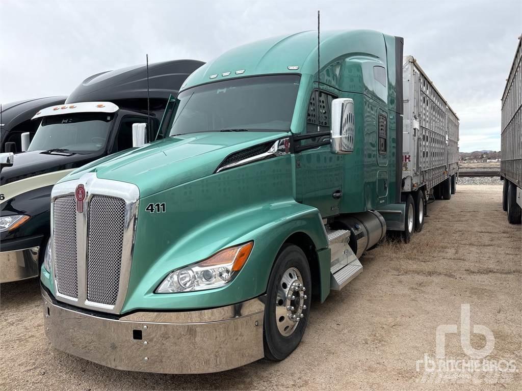 Kenworth T680 Autotractoare