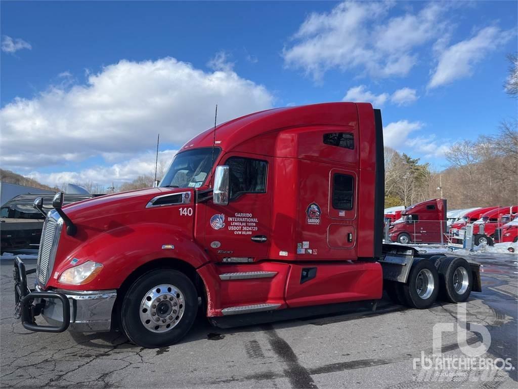 Kenworth T680 Autotractoare