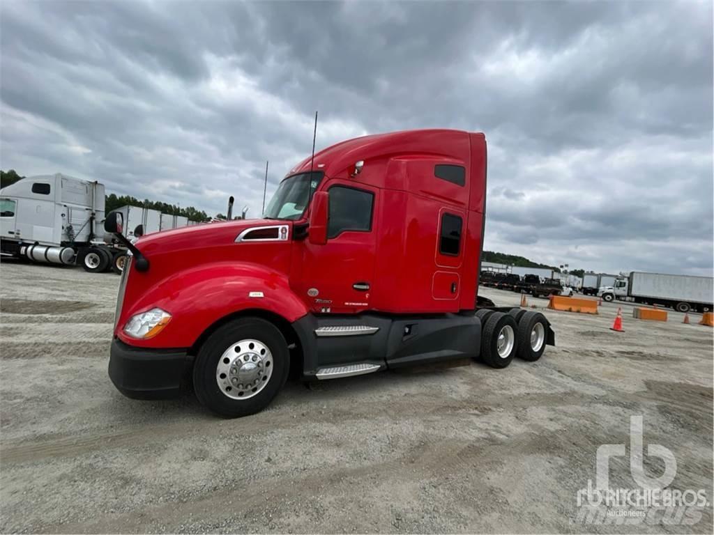 Kenworth T680 Autotractoare