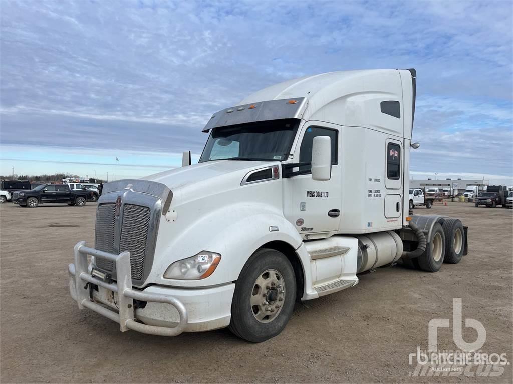 Kenworth T680 Autotractoare