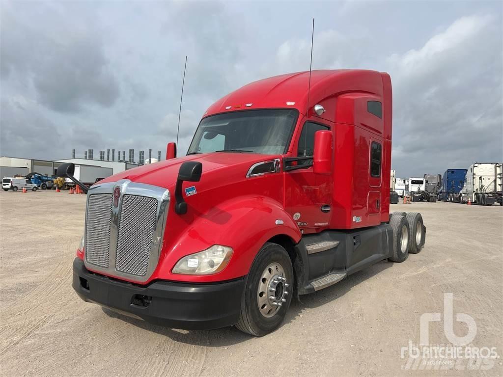 Kenworth T680 Autotractoare