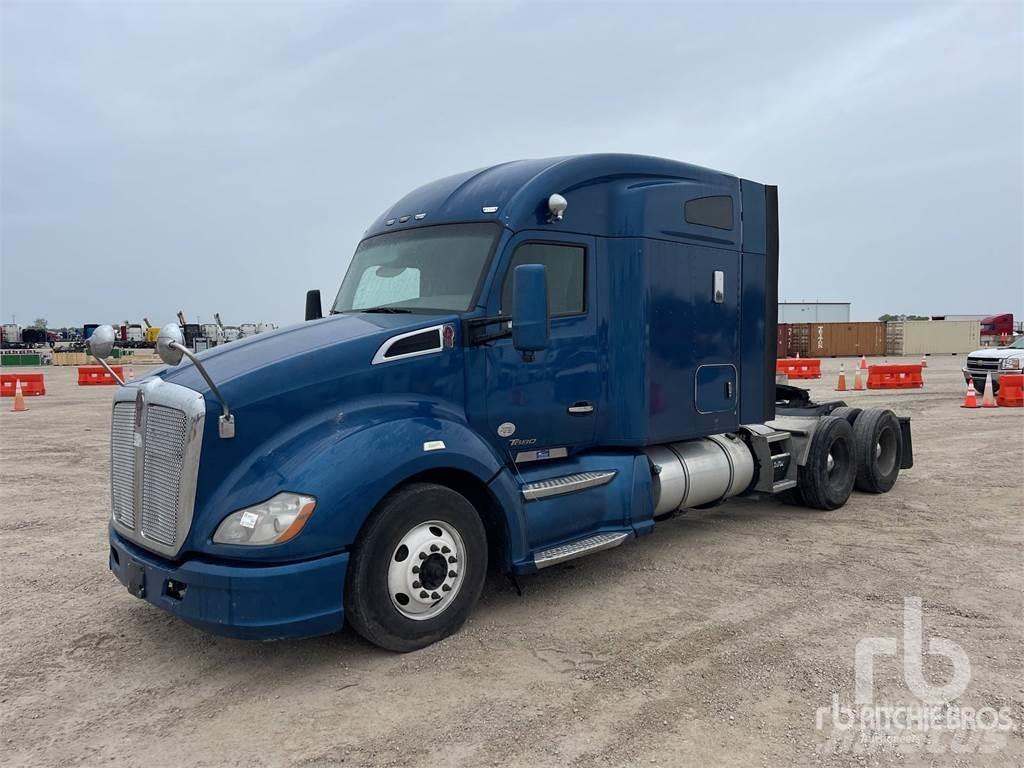 Kenworth T680 Autotractoare