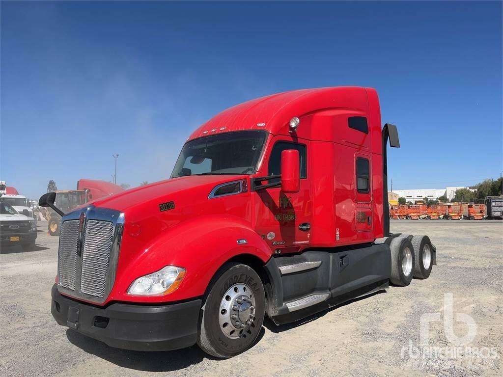 Kenworth T680 Autotractoare