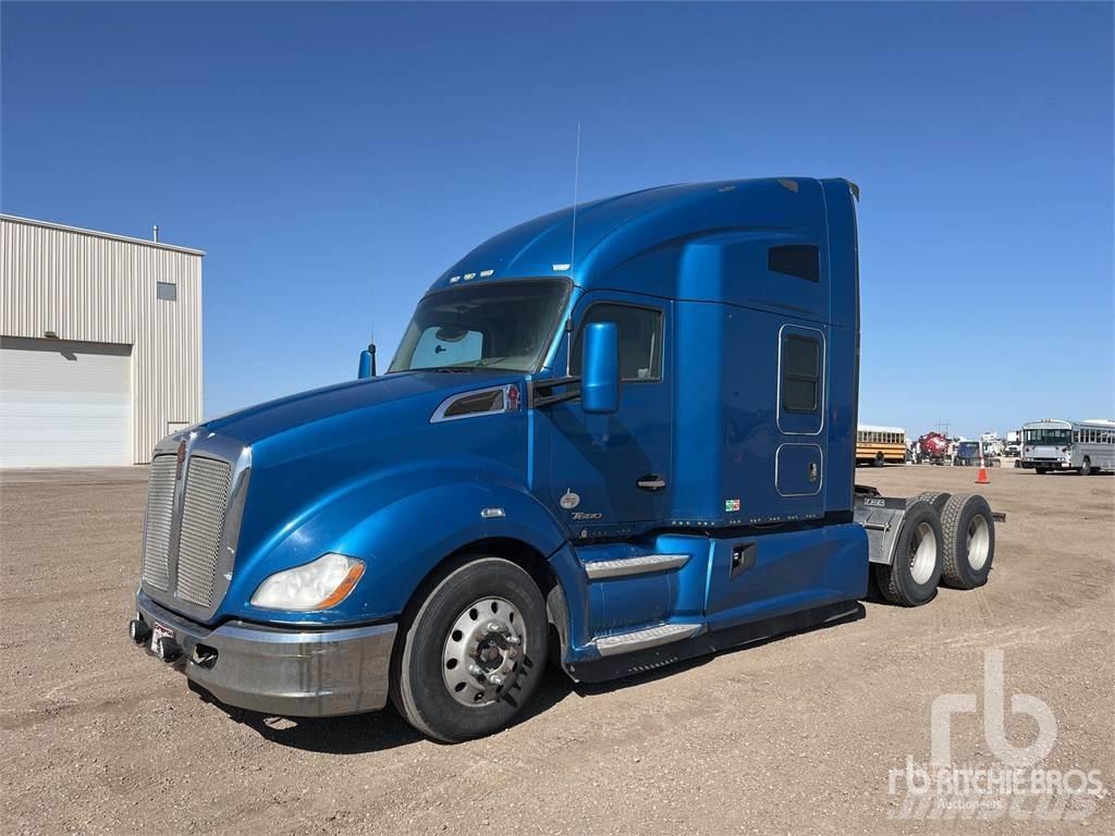 Kenworth T680 Autotractoare