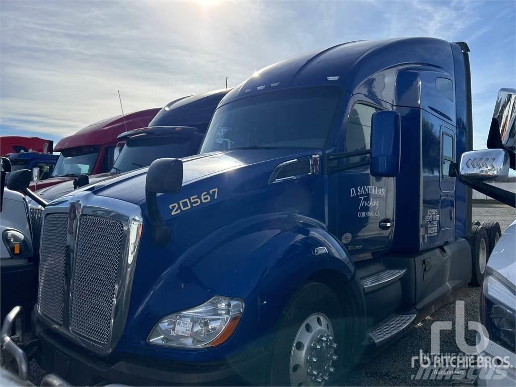 Kenworth T680 Autotractoare