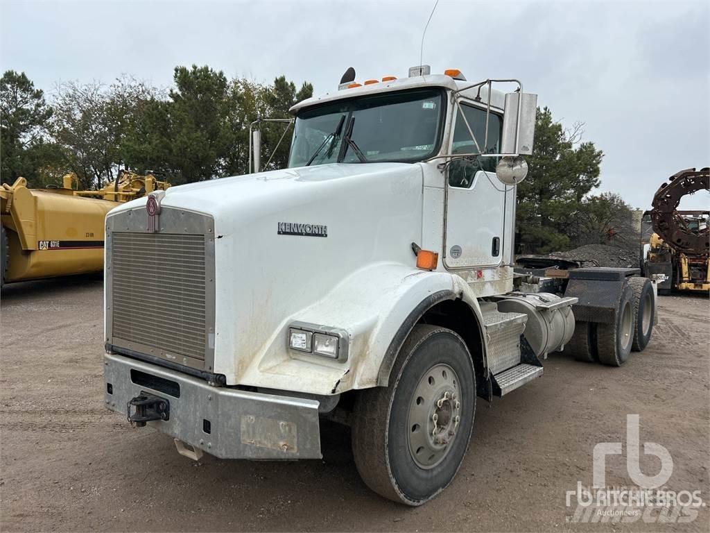 Kenworth T800 Autotractoare