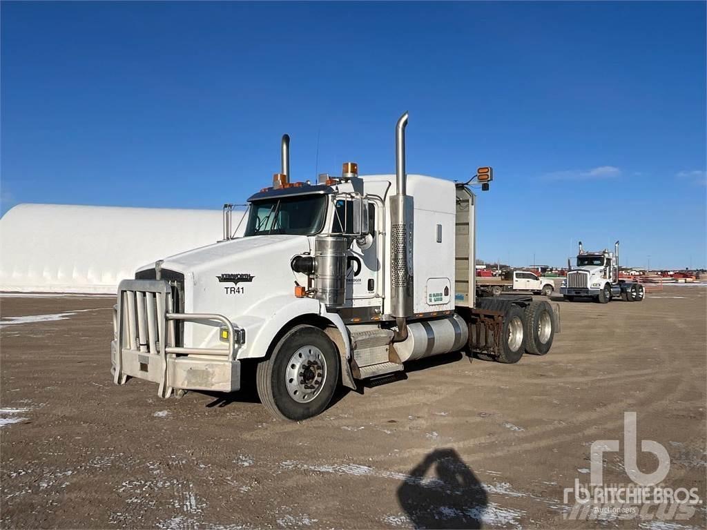 Kenworth T800 Autotractoare